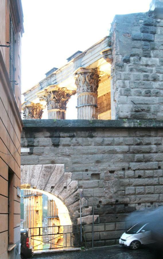 Roma Center Fori Imperiali Raffy'S Charming Suite ภายนอก รูปภาพ