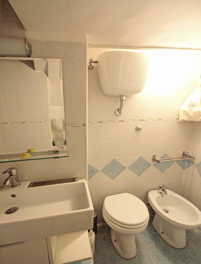 Roma Center Fori Imperiali Raffy'S Charming Suite ภายนอก รูปภาพ