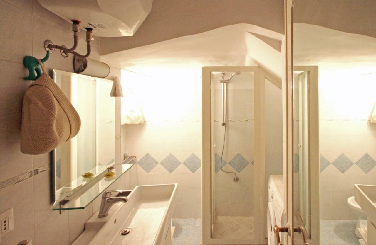 Roma Center Fori Imperiali Raffy'S Charming Suite ภายนอก รูปภาพ